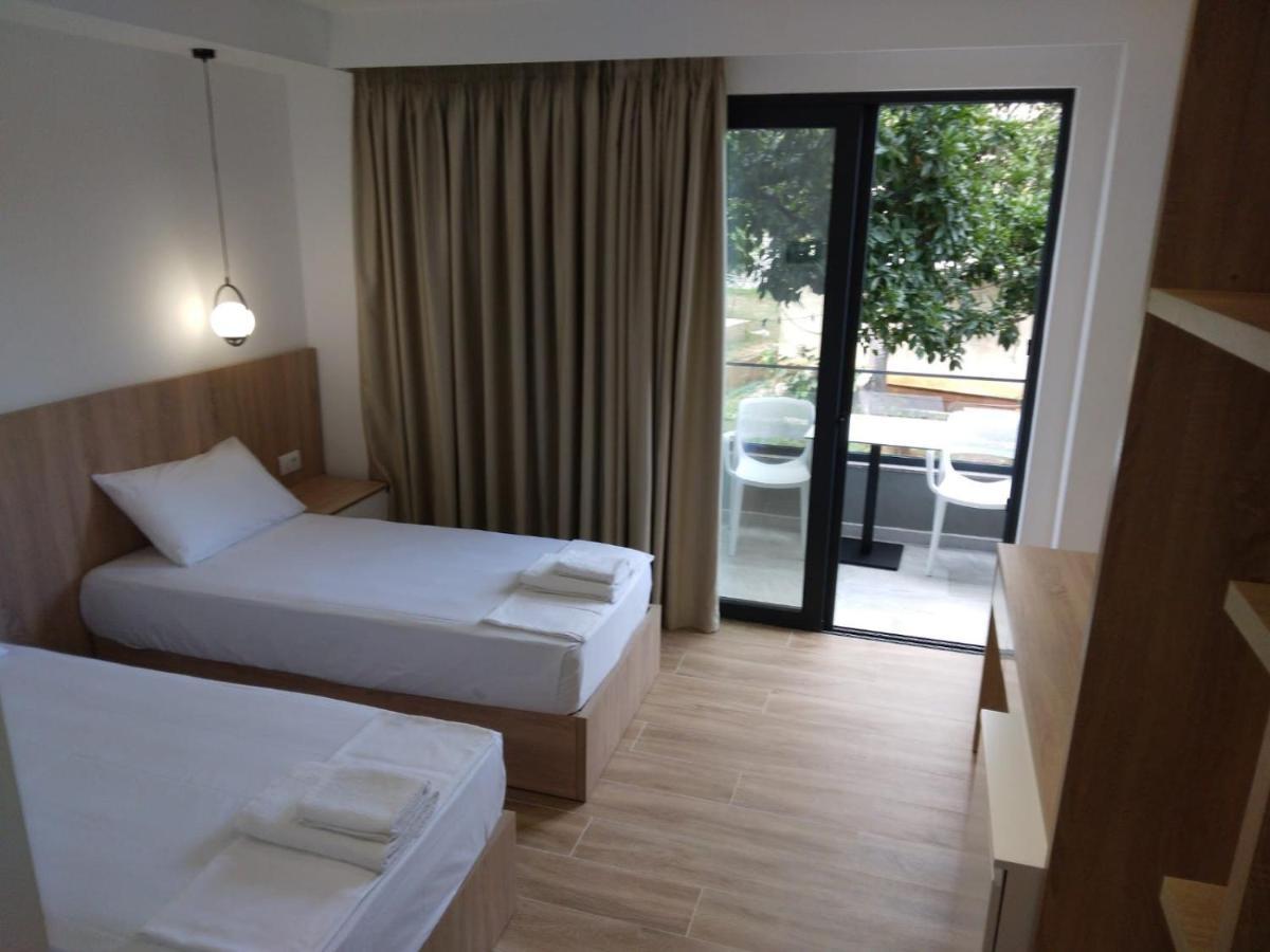 Ksamili 3* Ksamil